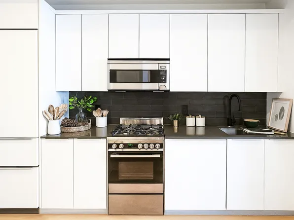 180 Water Street image 4 of 16