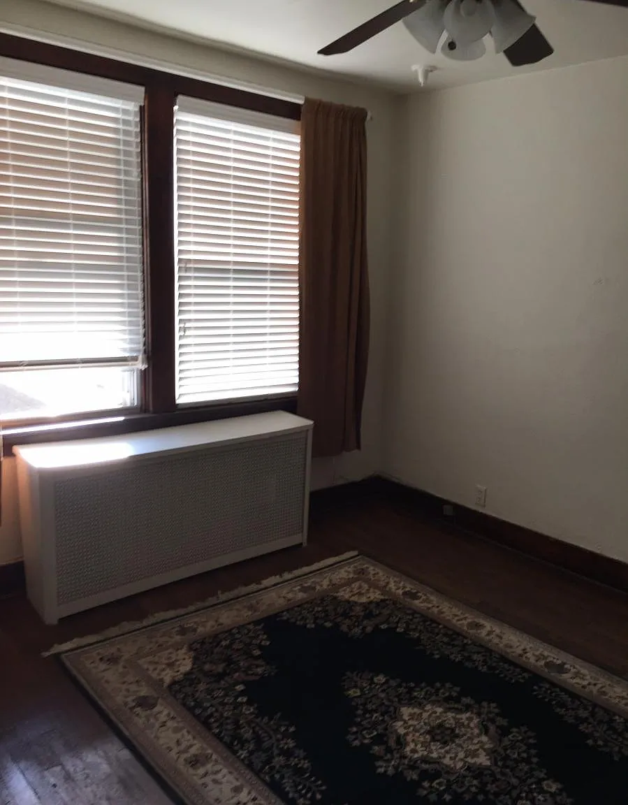 511 S Graham Street — Photo 3