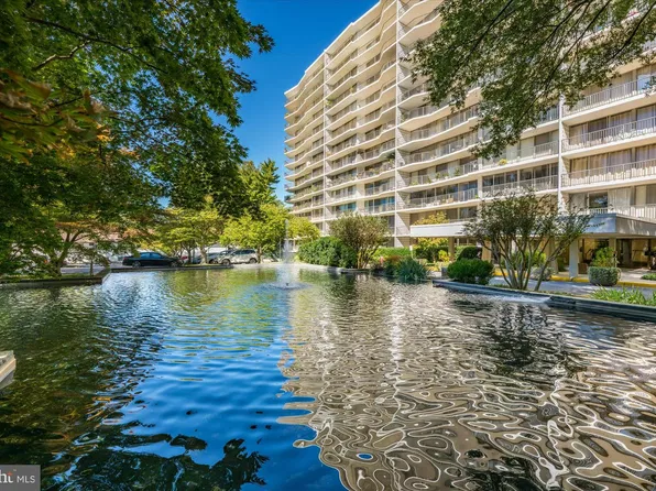 3333 University Blvd W APT 1208, Kensington, MD 20895