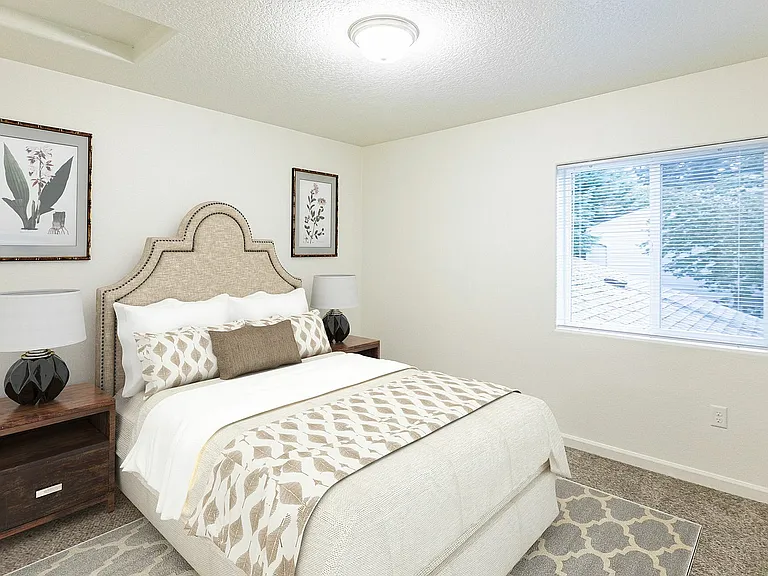 Fairview Court Townhomes — Photo 23