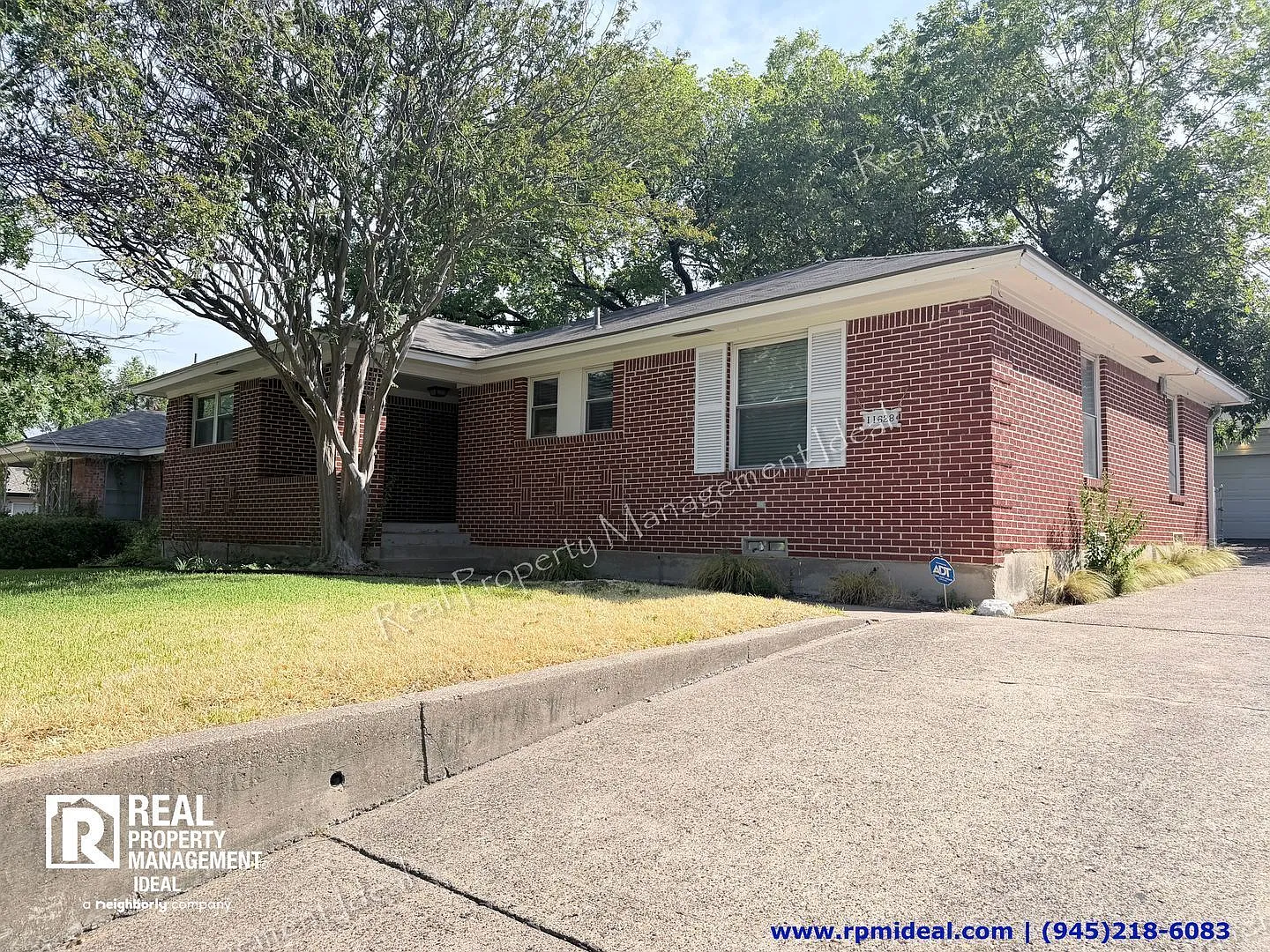 3 bed, 2.0 bath, 1426 sqft, $2,799 — Photo 1