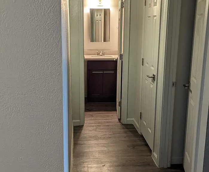 2326 E Pinchot Ave #10 — Photo 5
