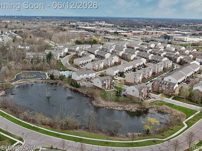 45149 Bartlett Dr — Photo 61