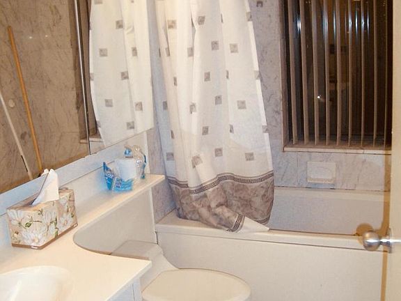 5th image of 445 5th Ave #23F