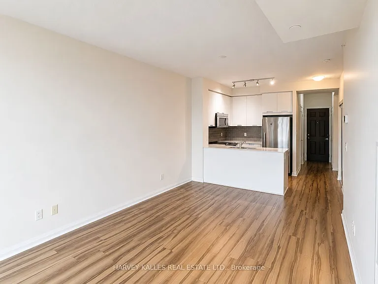 75 Eglinton Ave W #1903 — Photo 2