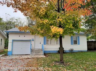 1221 N Warren Ave, Springfield, MO 65802