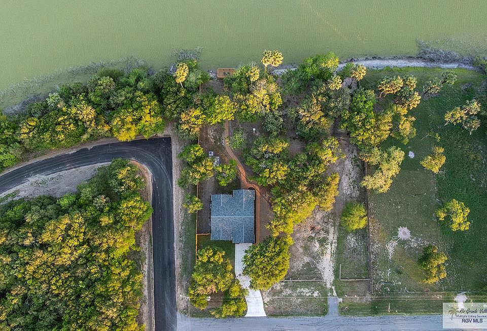 1st image of 0 W Lakeside Blvd