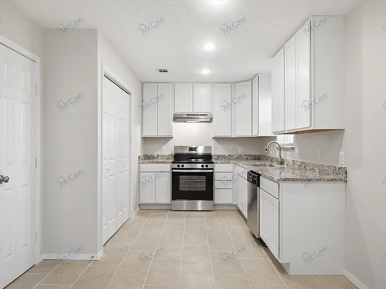 3833 Finley Rd — Photo 9
