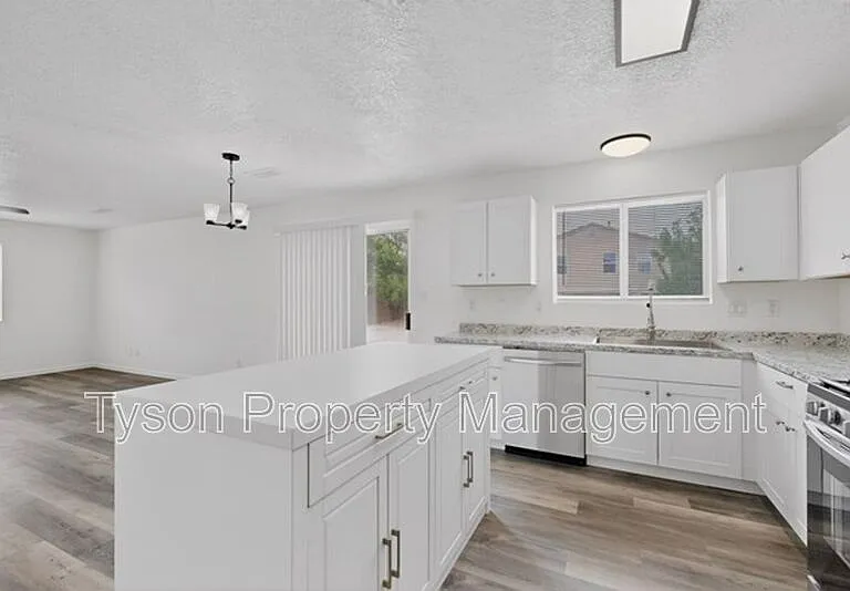 10339 Vendaval Ave NW — Photo 14