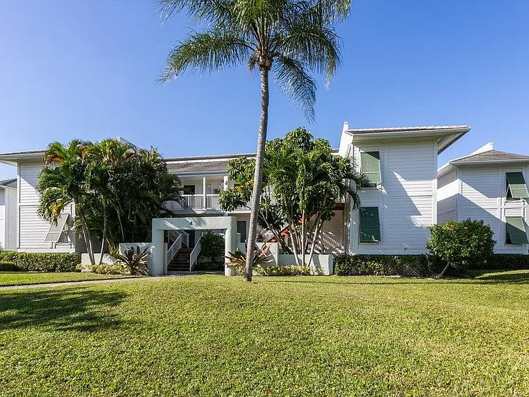 275 Cypress Point Dr — Photo 10
