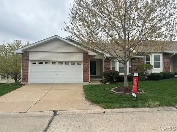27 Biloxi Ct #43A, Saint Charles, MO 63303