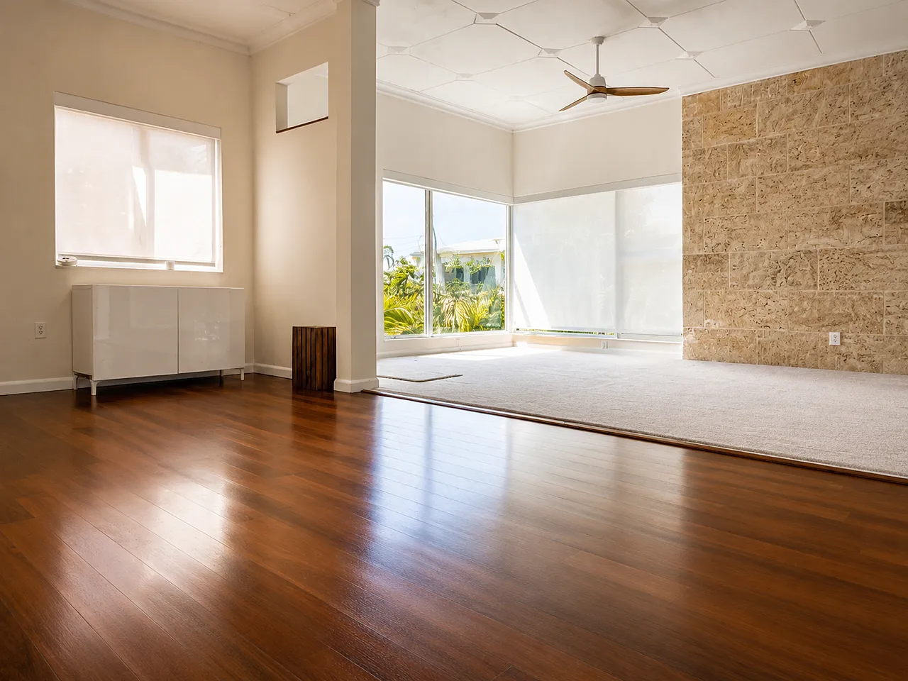 3 bed, 1645 sqft, $4,950 — Photo 2