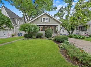 258 N Michigan Ave, Elmhurst, IL 60126