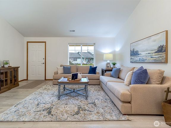 5th image of 64 Talon Loop