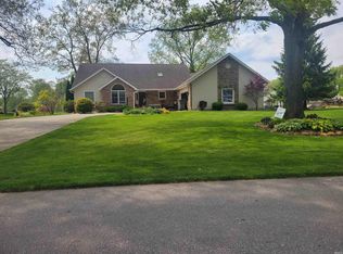53337 E Cobus Dr, Elkhart, IN 46514