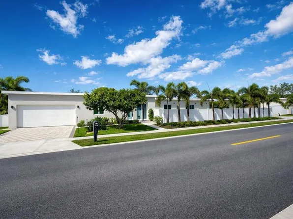 4524 Riverwood Ave, Sarasota, FL 34231