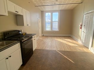 366 Main St #5, Enosburg Falls, VT 05450