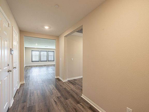 4th image of 2024 E Donatello St