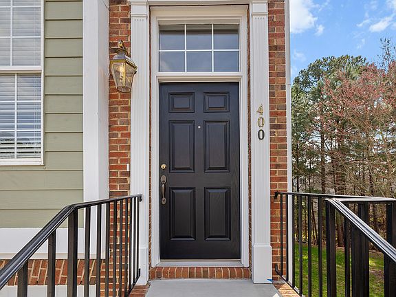 3rd image of 400 Kirkeenan Cir