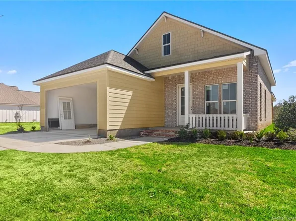 745 Lakewood Pointe Dr, Lake Charles, LA 70605