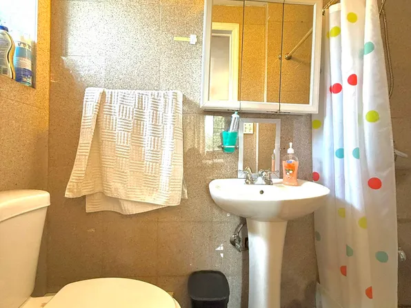 122-14 25th Avenue image 8 of 11