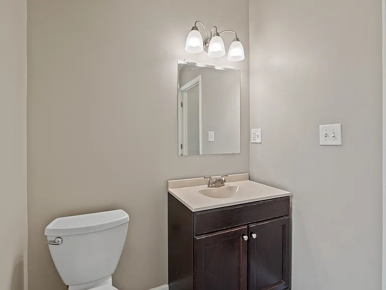14 Kessler Pl #2 — Photo 15