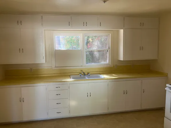 37461 Mountain View Rd, Burney, CA 96013