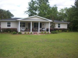 605 Cw Collins St, Screven, GA 31560