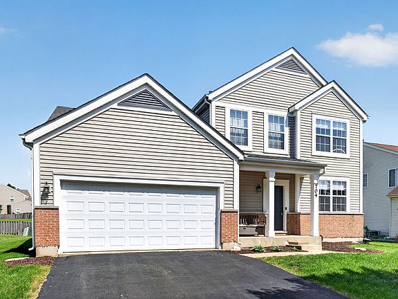 3rd image of 704 Camden Dr