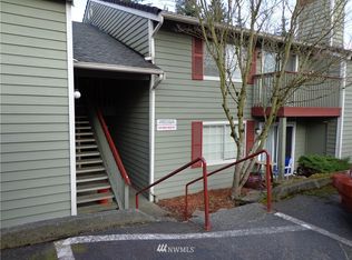16817 Larch Way E #E-101, Lynnwood, WA 98037