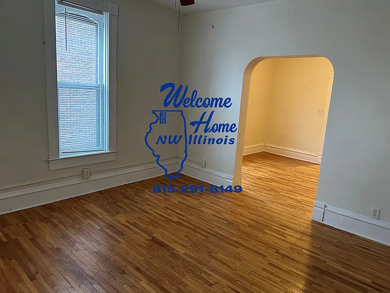 512 Chicago Ave — Photo 9