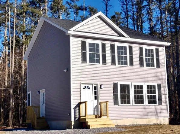 219 River Road, Topsham, ME 04086