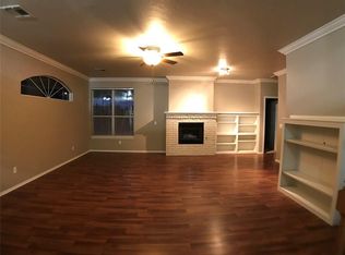 14121 Arapaho Rd, Edmond, OK 73013