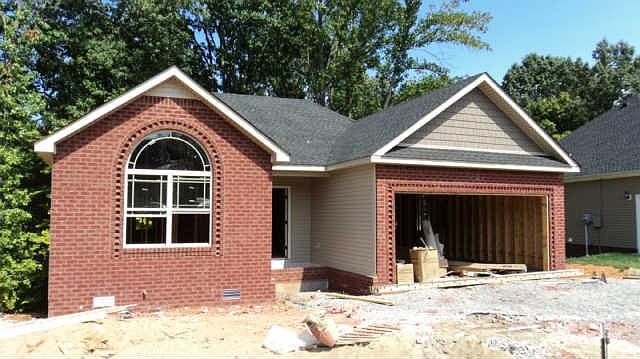 2nd image of 35 Parkvue Vlg Lot 35