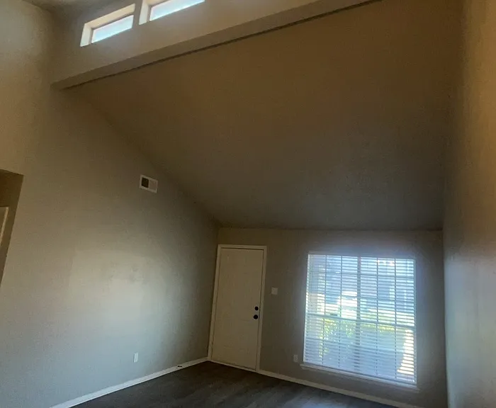 1100 Southmoor Dr #1100 — Photo 4