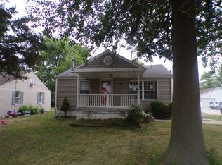 2010 State St, East Carondelet, IL 62240