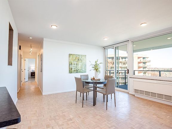 4th image of 2401 Ingleside Ave Unit 6A