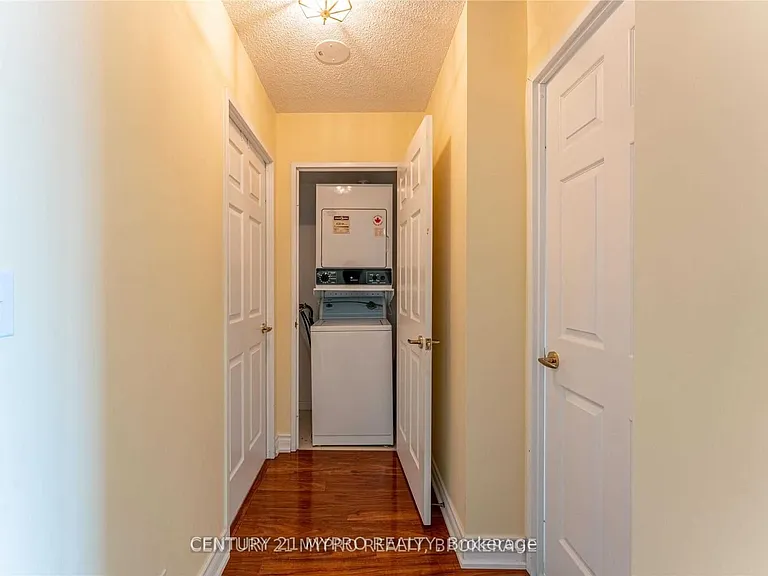 1 Lee Centre Dr #1609 — Photo 25