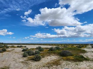 4500 W Avenue B #12, Lancaster, CA 93536