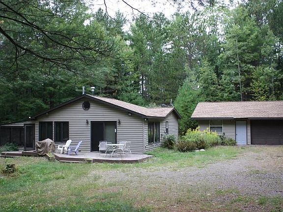 2nd image of 8999 Evergreen Ln
