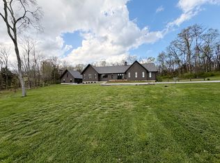 934 Hickory Hills Dr, Franklin, TN 37067