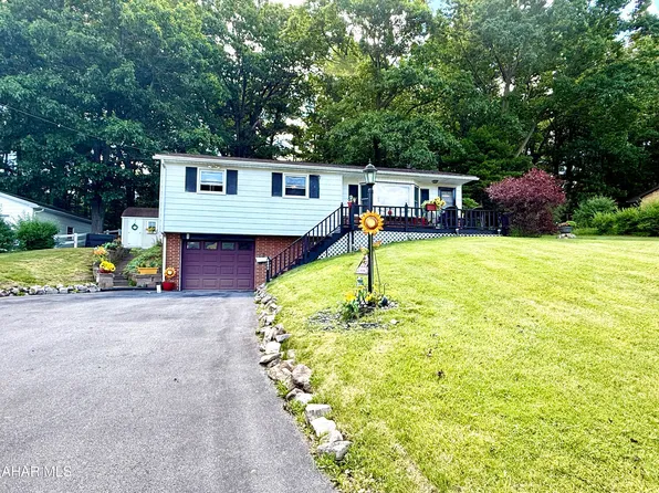 5000 Brian Ave, Duncansville, PA 16635