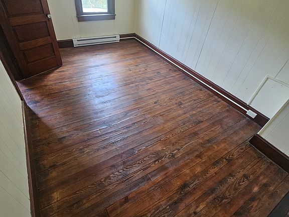 3rd image of 244 Cedar St