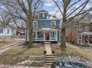 318 Center St, Boonville, MO 65233