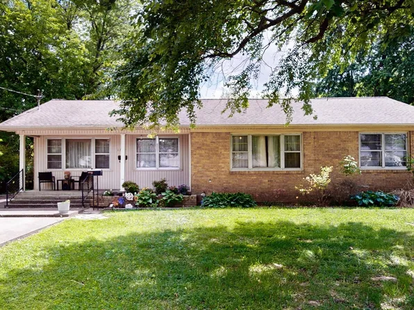 1709 Farmer Ave, Murray, KY 42071