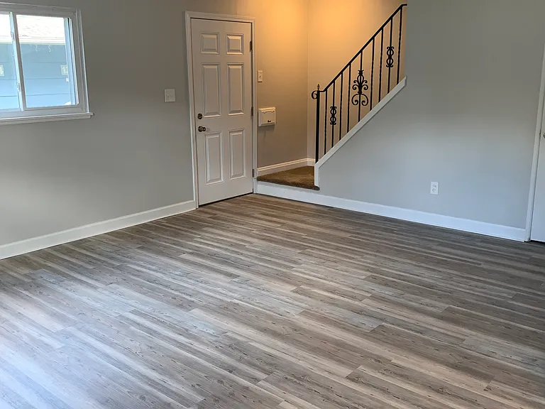 1308 Webb Rd — Photo 2
