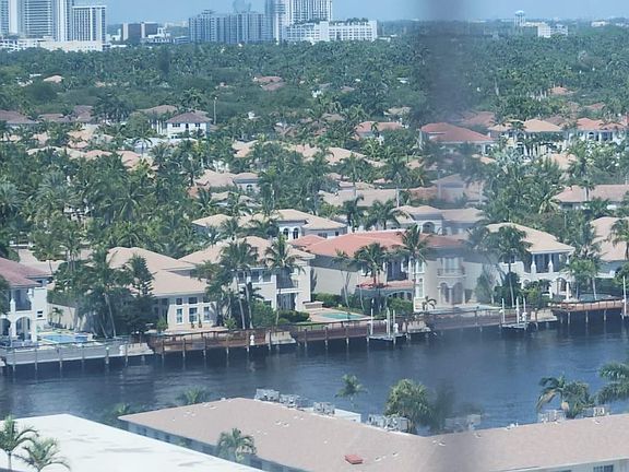 3rd image of 2501 S Ocean Dr APT 1508
