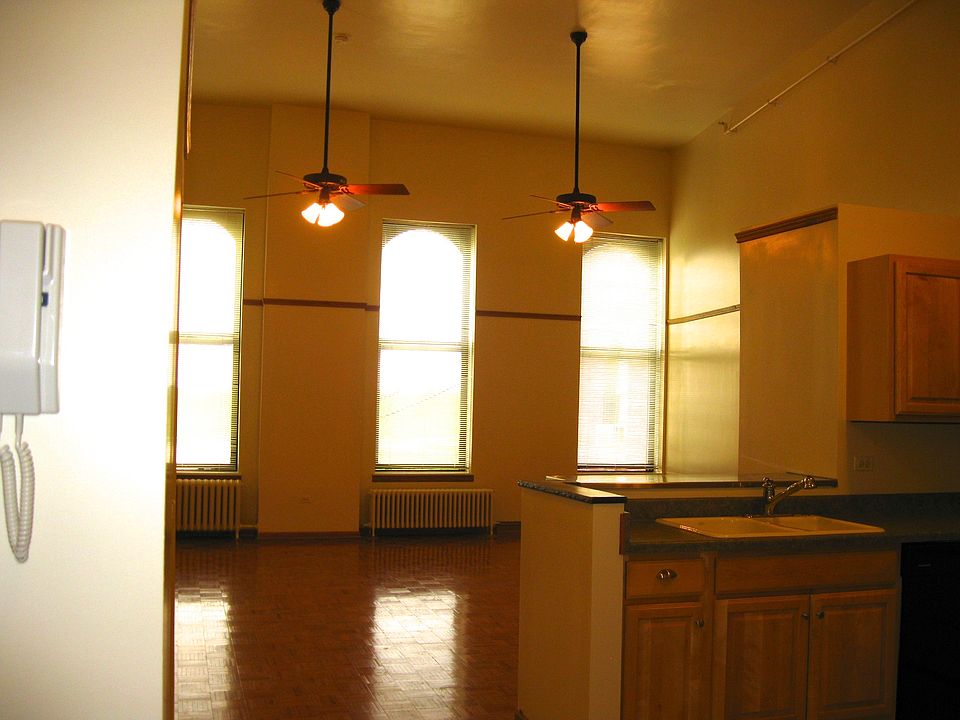 1st image of 104 N Benton St APT 304