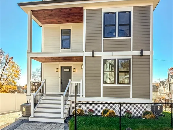 469 Washington Ave, Chelsea, MA 02150