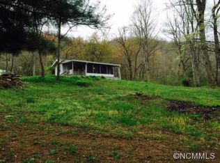 78 Hardrock Rd, Sylva, NC 28779